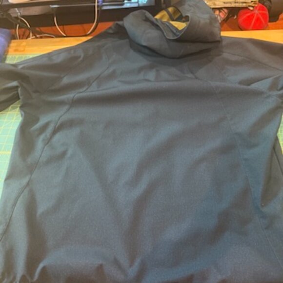 Men's 2X Heavy REI Hooded Rain Jacket, Dark grey - Picture 2 of 12